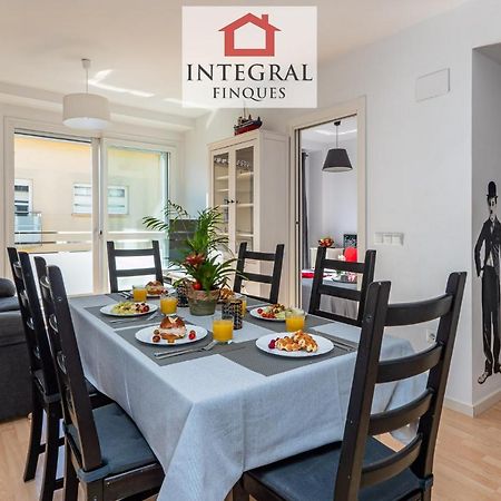 Charlie Chaplin Appartement Palamós Buitenkant foto